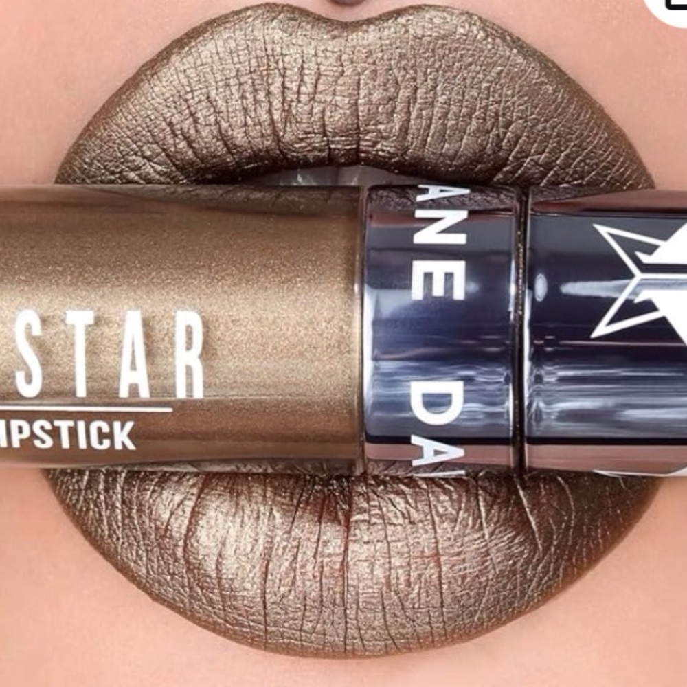 Jeffree Star Velour Liquid Lipstick in SHANE